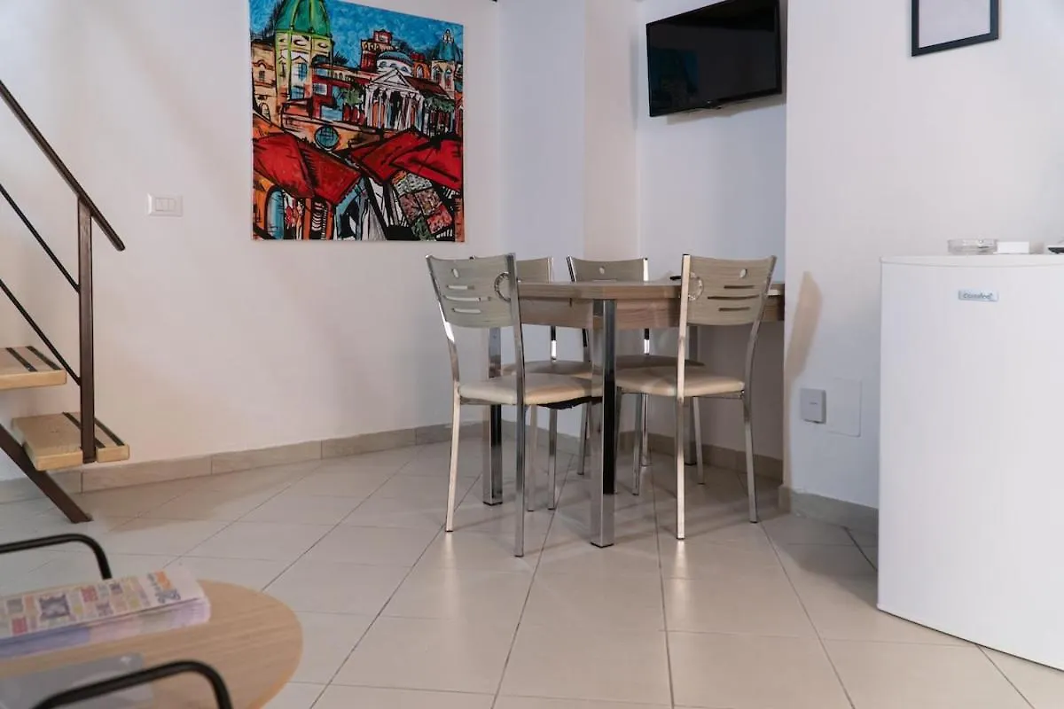 Note Al Massimo Maqueda Cozy Corner Lejlighed Palermo Italien
